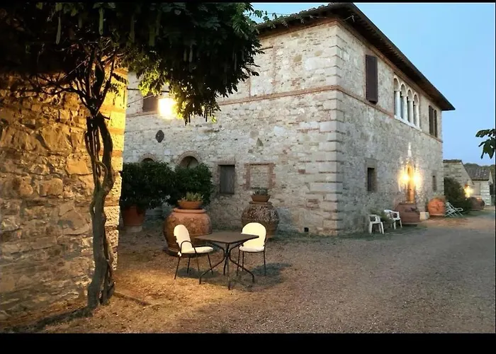 Panoramic Guesthouse In The Siena Hills